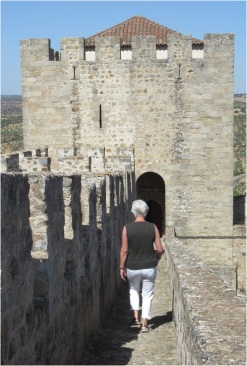 Elvas Castle 01