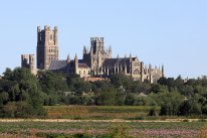 Ely Cathedral on approach